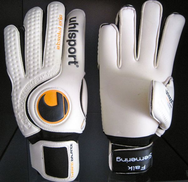 FS-Sport – Individual Custom Goalkeeper Gloves – Keep It!